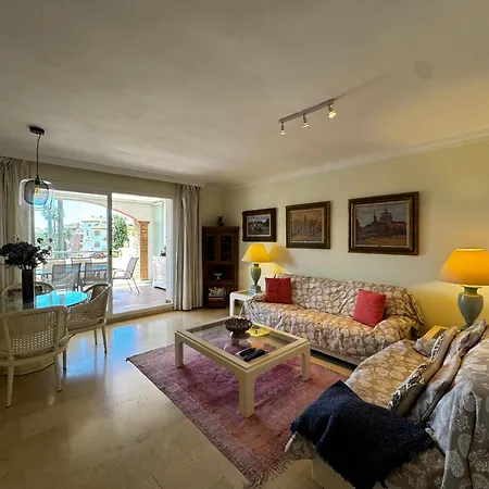 Los Infantados Golden Mile - Eaw Homes Apartment
